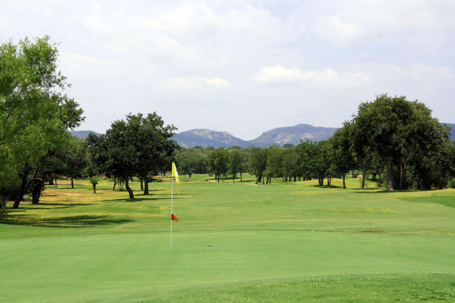 Lighthouse Country Club golf course