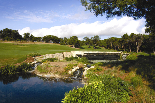 Where can you play tour caliber golf in Austin at daily fee prices