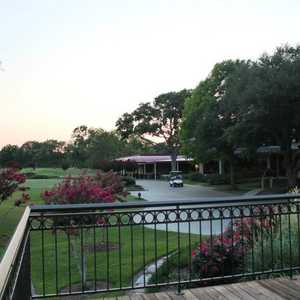 Pine Forest CC: clubhouse