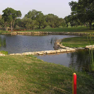 Valler Creek GC: Ponds on #17