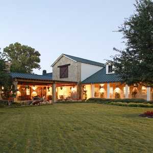 Twin Creeks GC: clubhouse