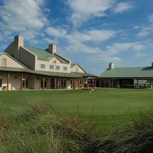 Star Ranch GC: clubhouse