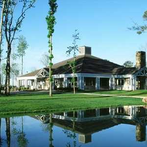 Eagle Pointe GC: clubhouse