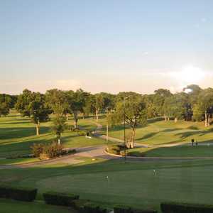 Diamond Oaks CC