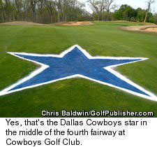 Cowboys Golf Club - Dallas Cowboys star at fairway